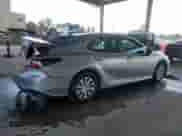 2022 Toyota Camry Hybrid LE with VIN 4T1C31AK2NU574444, listed as a Copart auction lot 83799815 with 52,411 mi miles and Salvage title. Bid and sale history available at DreamBid. Image 3.