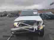 2001 Toyota Tacoma с VIN 5TEWN72N11Z820568, выставлен на аукционе IAAI как лот 41820146 с пробегом 188 430 миль миль и . История ставок и продаж доступна на DreamBid. Изображение 11.