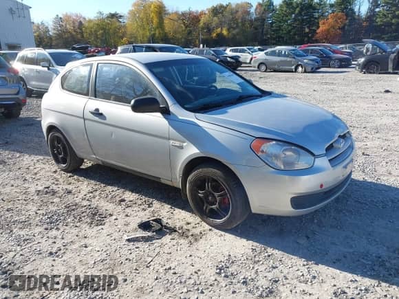 2011 Hyundai Accent GS с VIN KMHCM3AC5BU192096, выставлен на аукционе IAAI как лот 43485407 с пробегом 188 840 миль миль и . История ставок и продаж доступна на DreamBid. Изображение 1.