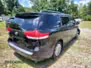 2013 Toyota Sienna XLE AAS with VIN 5TDYK3DC2DS397670, listed as a Copart auction lot 66660505 with 284,806 mi miles and Clean title. Bid and sale history available at DreamBid. Image 4.