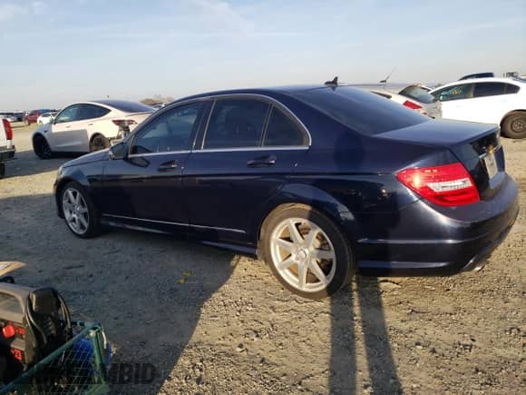 2014 Mercedes-Benz C 250 Sport with VIN WDDGF4HB1EA966388, listed as a Copart auction lot 46436025 with 76,894 mi miles and Clean title. Bid and sale history available at DreamBid. Image 2.