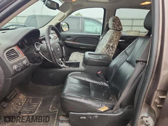 2008 Chevrolet Silverado 1500 2LT с VIN 2GCEK133681274525, выставлен на аукционе Copart как лот 81090505 с пробегом 189 705 миль миль и Списание • Salvage title. История ставок и продаж доступна на DreamBid. Изображение 7.