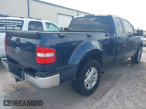 2005 Ford F-150 XLT с VIN 1FTPX025X5KC65054, выставлен на аукционе IAAI как лот 43402540 с пробегом 175 731 миль миль и . История ставок и продаж доступна на DreamBid. Изображение 4.