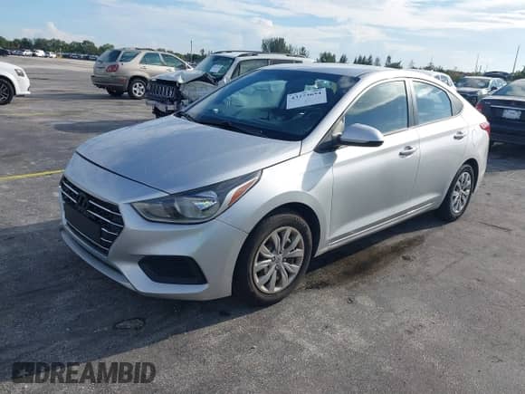 2020 Hyundai Accent SE с VIN 3KPC24A64LE096647, выставлен на аукционе IAAI как лот 43273654 с пробегом 91 665 миль миль и . История ставок и продаж доступна на DreamBid. Изображение 2.