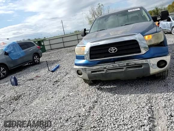 2008 Toyota Tundra SR5 z VIN 5TBRV54178S476028, wystawiony jako Copart lot #81964675 z przebiegiem 149 806 mil mil oraz Szkoda całkowita • Salvage title. Historia ofert i sprzedaży dostępna na DreamBid. Obrazek 13.