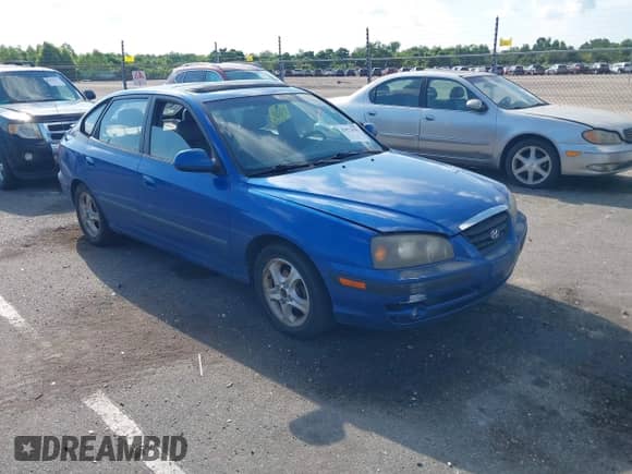 2004 Hyundai Elantra GT z VIN KMHDN56D74U112122, wystawiony jako IAAI lot #42972878 z przebiegiem 164 542 mil mil oraz . Historia ofert i sprzedaży dostępna na DreamBid. Obrazek 1.