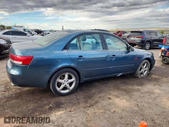 2007 Hyundai Sonata SE с VIN 5NPEU46F37H177555, выставлен на аукционе Copart как лот 83768555 с пробегом 155 848 миль миль и Списание • Salvage title. История ставок и продаж доступна на DreamBid. Изображение 3.