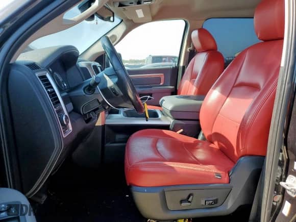 2018 Ram 1500 Big Horn z VIN 1C6RR6LG0JS234676, wystawiony jako Copart lot #80403285 z przebiegiem 87 808 mil mil oraz Szkoda całkowita • Salvage title. Historia ofert i sprzedaży dostępna na DreamBid. Obrazek 7.