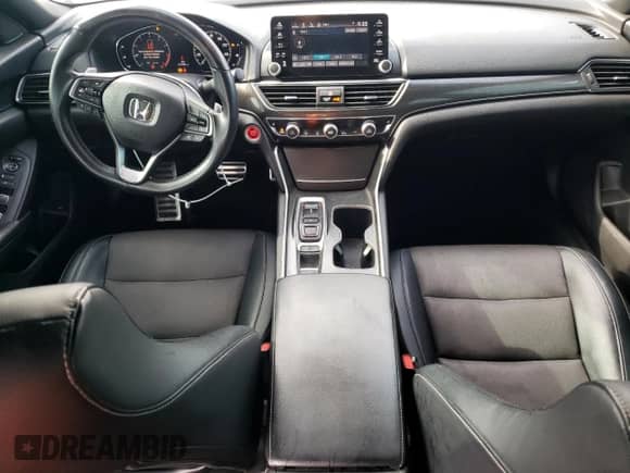 2018 Honda Accord Sport z VIN 1HGCV2F34JA025749, wystawiony jako Copart lot #71972515 z przebiegiem 141 749 mil mil oraz Szkoda całkowita • Salvage title. Historia ofert i sprzedaży dostępna na DreamBid. Obrazek 8.