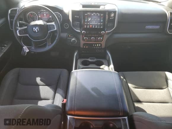 2019 Ram 1500 Big Horn z VIN 1C6RREFT2KN735247, wystawiony jako Copart lot #89540655 z przebiegiem 115 242 mil mil oraz Szkoda całkowita • Salvage title. Historia ofert i sprzedaży dostępna na DreamBid. Obrazek 8.