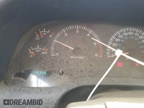 2001 Dodge 1500 Work Special z VIN 1B7HC16X01S659500, wystawiony jako Copart lot #73789034 z przebiegiem 175 338 mil mil oraz Czysty tytuł • Clean title. Historia ofert i sprzedaży dostępna na DreamBid. Obrazek 9.