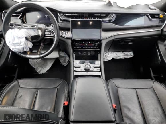 2023 Jeep Grand Cherokee Overland с VIN 1C4RJKDGXP8800940, выставлен на аукционе Copart как лот 85957204 с пробегом 25 894 миль миль и Списание • Salvage title. История ставок и продаж доступна на DreamBid. Изображение 8.