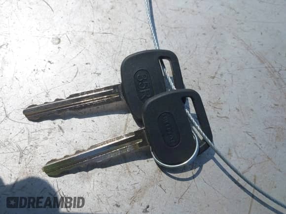 2006 Toyota Camry STD с VIN 4T1BE32K06U739828, выставлен на аукционе IAAI как лот 43231340 с пробегом 299 599 миль миль и . История ставок и продаж доступна на DreamBid. Изображение 11.