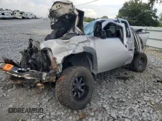 2009 Chevrolet Silverado 1500 LT z VIN 2GCEK290191115755, wystawiony jako Copart lot #80967485 z przebiegiem 138 182 mil mil oraz Nie do naprawy • Non repairable. Historia ofert i sprzedaży dostępna na DreamBid. Obrazek 1.