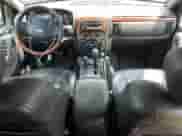 2004 Jeep Grand Cherokee Overland с VIN 1J8GW68J54C217103, выставлен на аукционе Copart как лот 62670434 с пробегом Не указан миль и Списание • Salvage title. История ставок и продаж доступна на DreamBid. Изображение 8.