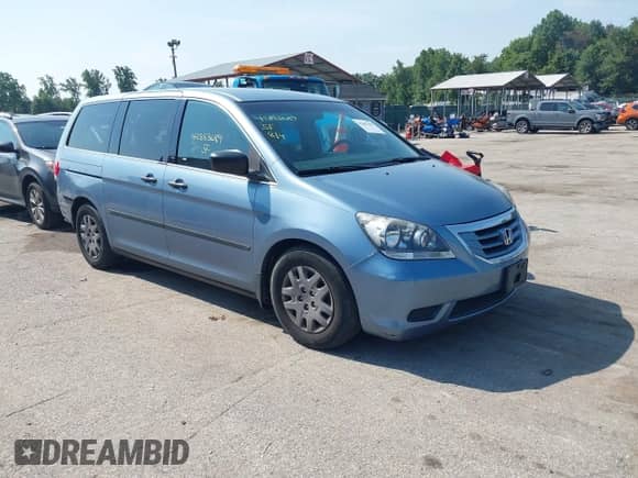 2009 Honda Odyssey LX с VIN 5FNRL38209B058808, выставлен на аукционе IAAI как лот 42883689 с пробегом 210 383 миль миль и . История ставок и продаж доступна на DreamBid. Изображение 1.