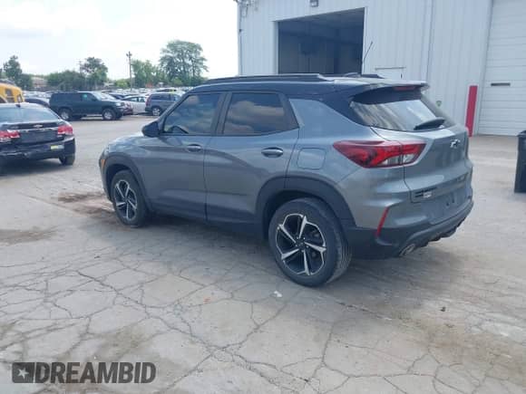 2021 Chevrolet TrailBlazer RS с VIN KL79MUSL1MB114185, выставлен на аукционе IAAI как лот 42927023 с пробегом 66 983 миль миль и . История ставок и продаж доступна на DreamBid. Изображение 3.