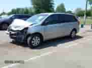 2009 Toyota Sienna LE z VIN 5TDZK23C29S271137, wystawiony jako IAAI lot #42784804 z przebiegiem 325 703 mil mil oraz . Historia ofert i sprzedaży dostępna na DreamBid. Obrazek 2.