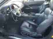 2012 Lexus IS 250 C z VIN JTHFF2C26C2522365, wystawiony jako Copart lot #86108584 z przebiegiem 142 111 mil mil oraz Szkoda całkowita • Salvage title. Historia ofert i sprzedaży dostępna na DreamBid. Obrazek 7.