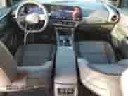 2024 Chevrolet Equinox z VIN 3GN7DRRP3RS259814, wystawiony jako Copart lot #77553614 z przebiegiem 850 mil mil oraz Szkoda całkowita • Salvage title. Historia ofert i sprzedaży dostępna na DreamBid. Obrazek 8.