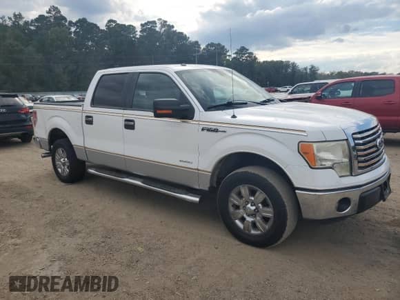 2011 Ford F-150 XLT с VIN 1FTFW1CT0BKD88777, выставлен на аукционе Copart как лот 84461415 с пробегом 153 173 миль миль и Списание • Salvage title. История ставок и продаж доступна на DreamBid. Изображение 4.