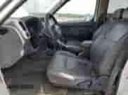 2001 Nissan Frontier SE with VIN 1N6ED27T91C344946, listed as a Copart auction lot 57488105 with 183,127 mi miles and Salvage title. Bid and sale history available at DreamBid. Image 7.