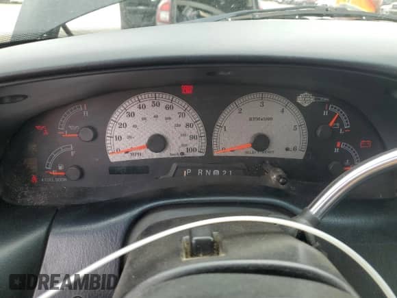 2000 Ford F-150 XL z VIN 2FTRX07L1YCB10191, wystawiony jako Copart lot #86184045 z przebiegiem Nie podano mil oraz Szkoda całkowita • Salvage title. Historia ofert i sprzedaży dostępna na DreamBid. Obrazek 9.