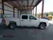 2011 Chevrolet Silverado 1500 LT z VIN 3GCPKSEA7BG149204, wystawiony jako IAAI lot #42670961 z przebiegiem 165 920 mil mil oraz . Historia ofert i sprzedaży dostępna na DreamBid. Obrazek 13.