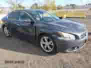 2012 Nissan Maxima SV z VIN 1N4AA5AP6CC833515, wystawiony jako IAAI lot #43527151 z przebiegiem 154 276 mil mil oraz . Historia ofert i sprzedaży dostępna na DreamBid. Obrazek 1.