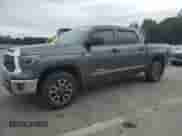 2019 Toyota Tundra SR5 с VIN 5TFDY5F19KX836732, выставлен на аукционе Copart как лот 81061655 с пробегом 87 093 миль миль и Списание • Salvage title. История ставок и продаж доступна на DreamBid. Изображение 1.