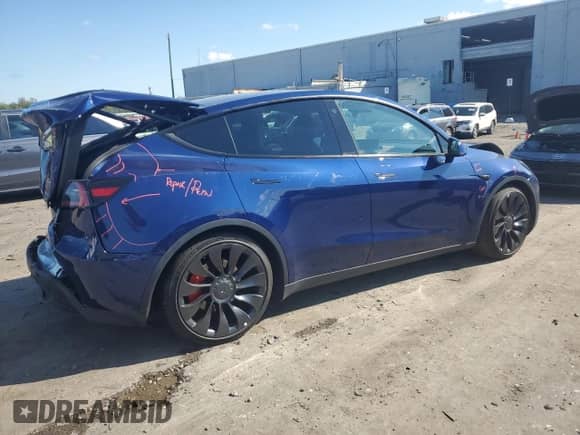 2022 Tesla Model Y Performance с VIN 7SAYGDEF4NF534262, выставлен на аукционе Copart как лот 81116955 с пробегом 40 909 миль миль и Списание • Salvage title. История ставок и продаж доступна на DreamBid. Изображение 3.