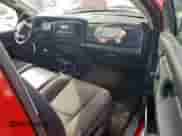 2005 Dodge 1500 ST z VIN 1D7HA16K95J650662, wystawiony jako Copart lot #71016425 z przebiegiem 127 960 mil mil oraz Szkoda całkowita • Salvage title. Historia ofert i sprzedaży dostępna na DreamBid. Obrazek 8.