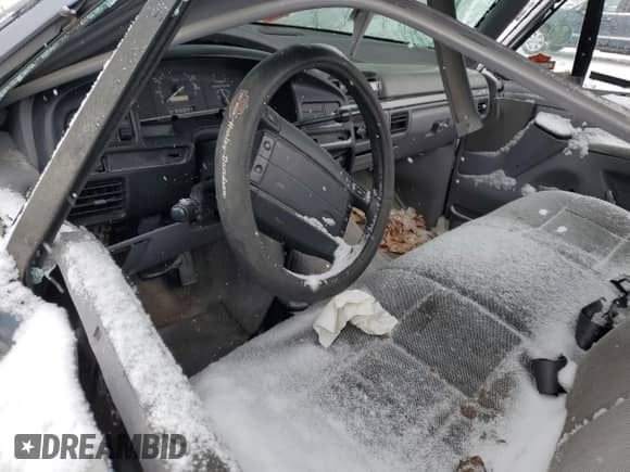 1994 Ford F-150 z VIN 1FTEF14N1RLB58455, wystawiony jako Copart lot #87865585 z przebiegiem Nie podano mil oraz Czysty tytuł • Clean title. Historia ofert i sprzedaży dostępna na DreamBid. Obrazek 8.