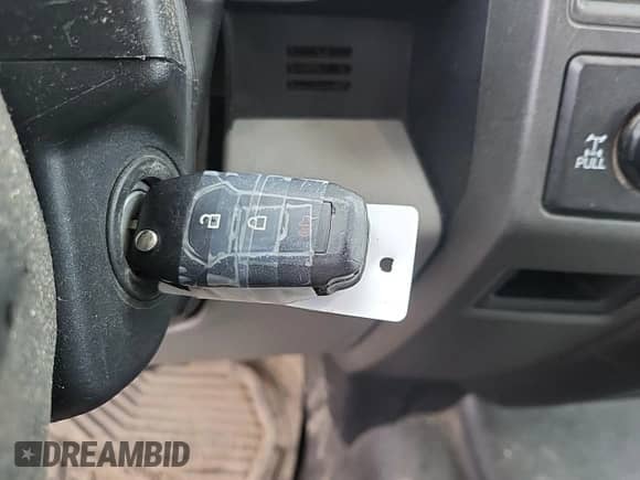 2019 Ford F-250 Lariat с VIN 1FT7W2B63KEC69853, выставлен на аукционе IAAI как лот 43603523 с пробегом 187 794 миль миль и . История ставок и продаж доступна на DreamBid. Изображение 7.