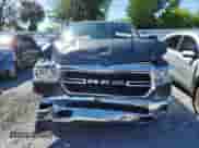 2020 Ram 1500 Big Horn z VIN 1C6RREBT5LN245926, wystawiony jako Copart lot #83761855 z przebiegiem 63 484 mil mil oraz Szkoda całkowita • Salvage title. Historia ofert i sprzedaży dostępna na DreamBid. Obrazek 5.