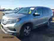 2017 Honda Pilot EX-L z VIN 5FNYF5H80HB009741, wystawiony jako IAAI lot #40901631 z przebiegiem 99 269 mil mil oraz . Historia ofert i sprzedaży dostępna na DreamBid. Obrazek 17.