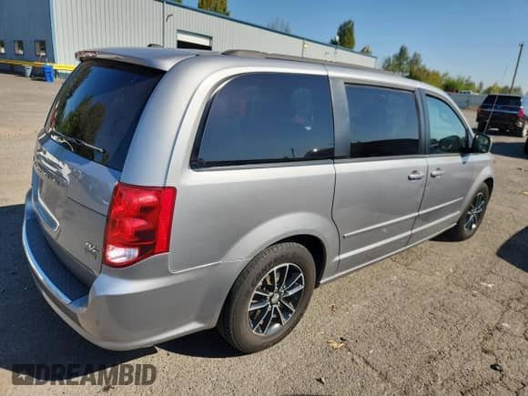 2016 Dodge Grand Caravan R/T с VIN 2C4RDGEG2GR352555, выставлен на аукционе Copart как лот 81802565 с пробегом 240 371 миль миль и Чистый • Clean title. История ставок и продаж доступна на DreamBid. Изображение 3.