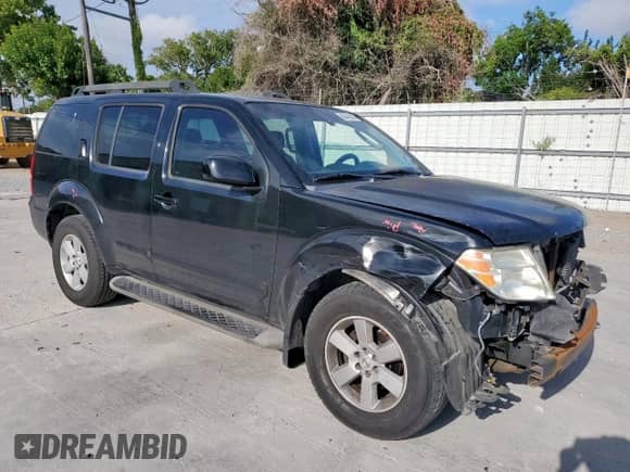 2011 Nissan Pathfinder S with VIN 5N1AR1NN7BC620748, listed as a Copart auction lot 66448405 with 114,126 mi miles and Salvage title. Bid and sale history available at DreamBid. Image 4.