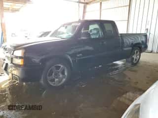 2005 Chevrolet Silverado SS z VIN 2GCEK19N651331052, wystawiony jako Copart lot #44444705 z przebiegiem 309 161 mil mil oraz Szkoda całkowita • Salvage title. Historia ofert i sprzedaży dostępna na DreamBid. Obrazek 1.