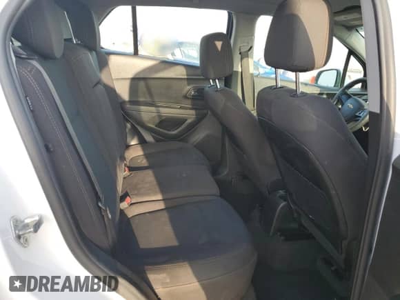 2019 Chevrolet Trax LS with VIN 3GNCJNSB7KL315560, listed as a Copart auction lot 68018325 with 97,273 mi miles and Salvage title. Bid and sale history available at DreamBid. Image 11.