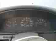 1996 Nissan Frontier XE z VIN 1N6SD16S8TC351606, wystawiony jako Copart lot #67078455 z przebiegiem 257 988 mil mil oraz Szkoda całkowita • Salvage title. Historia ofert i sprzedaży dostępna na DreamBid. Obrazek 9.