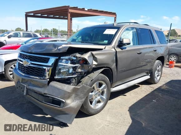 2015 Chevrolet Tahoe LS с VIN 1GNSKAKCXFR688648, выставлен на аукционе IAAI как лот 42862354 с пробегом 95 740 миль миль и . История ставок и продаж доступна на DreamBid. Изображение 17.
