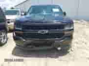2017 Chevrolet Silverado 1500 Custom с VIN 1GCRCPEC7HZ377121, выставлен на аукционе IAAI как лот 42767022 с пробегом 156 857 миль миль и . История ставок и продаж доступна на DreamBid. Изображение 6.