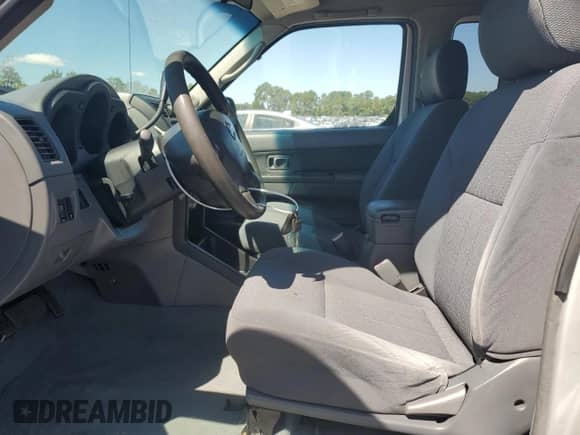 2004 Nissan Frontier XE с VIN 1N6DD26T64C448943, выставлен на аукционе Copart как лот 71490835 с пробегом 188 197 миль миль и Списание • Salvage title. История ставок и продаж доступна на DreamBid. Изображение 7.