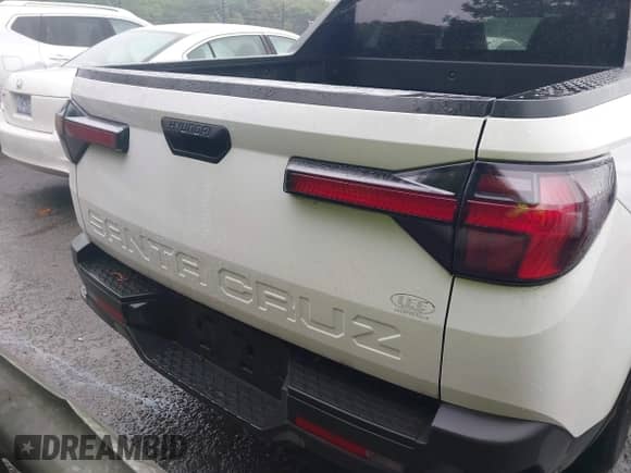 2024 Hyundai Santa Cruz SE с VIN 5NTJA4AE4RH083470, выставлен на аукционе IAAI как лот 42353951 с пробегом 16 424 миль миль и . История ставок и продаж доступна на DreamBid. Изображение 16.