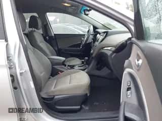 2018 Hyundai Santa Fe 2.4L z VIN 5XYZUDLB1JG554353, wystawiony jako IAAI lot #43426577 z przebiegiem 154 094 mil mil oraz . Historia ofert i sprzedaży dostępna na DreamBid. Obrazek 5.