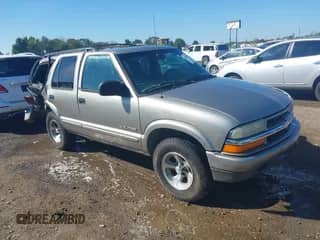 2002 Chevrolet Blazer LS с VIN 1GNCS13W12K107604, выставлен на аукционе IAAI как лот 40459304 с пробегом 194 060 миль миль и . История ставок и продаж доступна на DreamBid. Изображение 1.