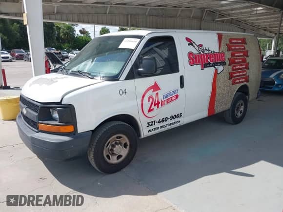 2007 Chevrolet Express Cargo with VIN 1GCGG25V971123956, listed as a IAAI auction lot 43280610 with 191,608 mi miles and . Bid and sale history available at DreamBid. Image 2.