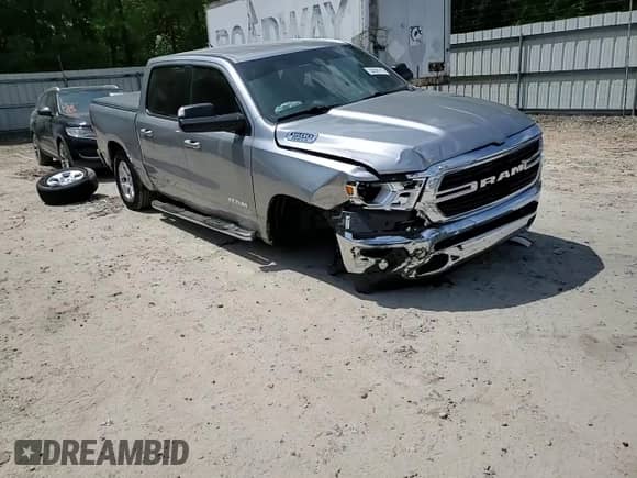 2021 Ram 1500 Big Horn z VIN 1C6RREFT1MN660589, wystawiony jako Copart lot #53296115 z przebiegiem 73 354 mil mil oraz Nie do naprawy • Non repairable. Historia ofert i sprzedaży dostępna na DreamBid. Obrazek 11.