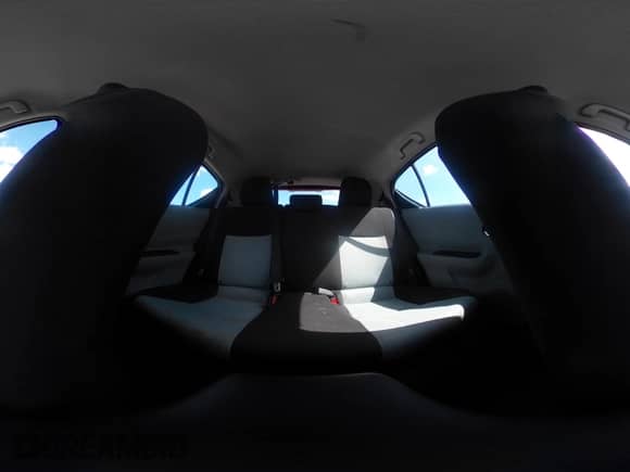 2013 Toyota Prius One z VIN JTDKDTB31D1540866, wystawiony jako IAAI lot #43276982 z przebiegiem 121 445 mil mil oraz . Historia ofert i sprzedaży dostępna na DreamBid. Obrazek 19.